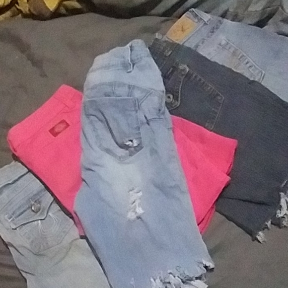 Bundle - Picture 3 of 3